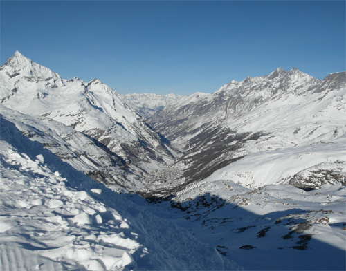 ������� � ������ 3883 �.