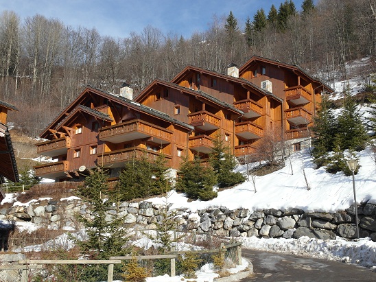 ���� � MERIBEL VILLAGE (1400 m)